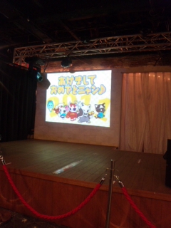 �i���W���^�E��